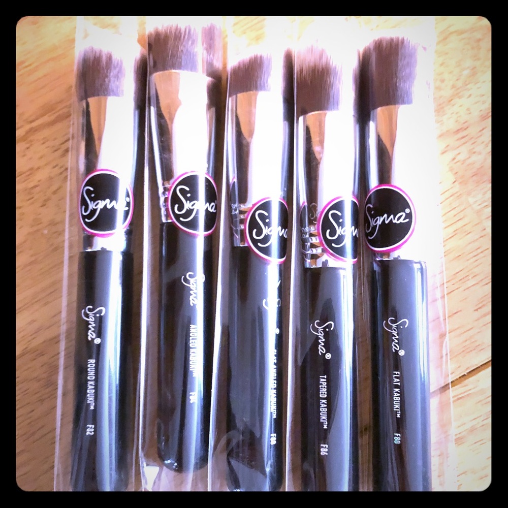 Sigma Kabuki Brush Set